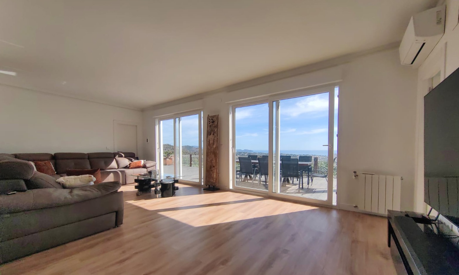 Volledig gerenoveerde luxe villa met zeezicht in Calpe, Villa Abby