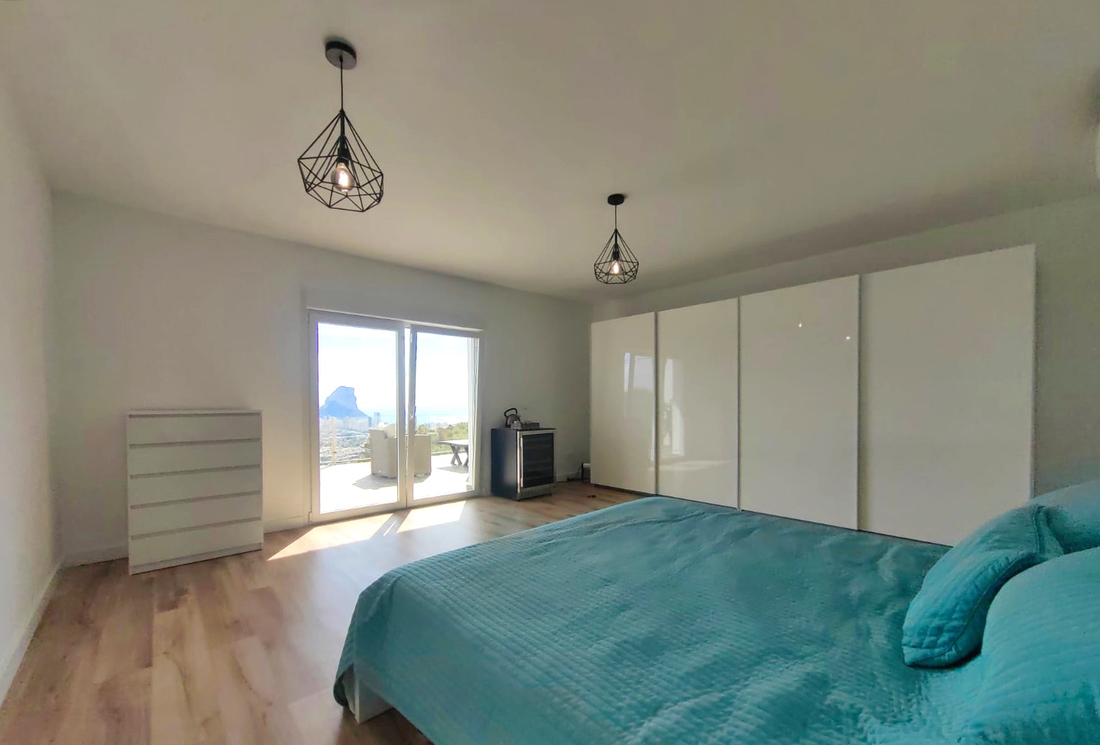 Volledig gerenoveerde luxe villa met zeezicht in Calpe, Villa Abby
