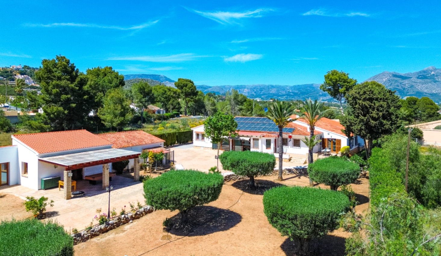 Mediterrane finca met weids uitzicht op de bergen, Finca Stacey