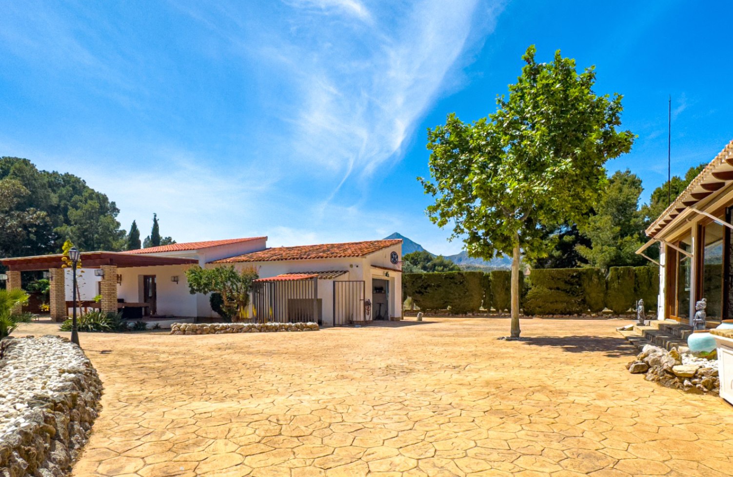 Mediterrane finca met weids uitzicht op de bergen, Finca Stacey