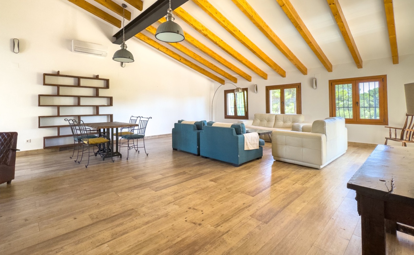 Mediterrane finca met weids uitzicht op de bergen, Finca Stacey