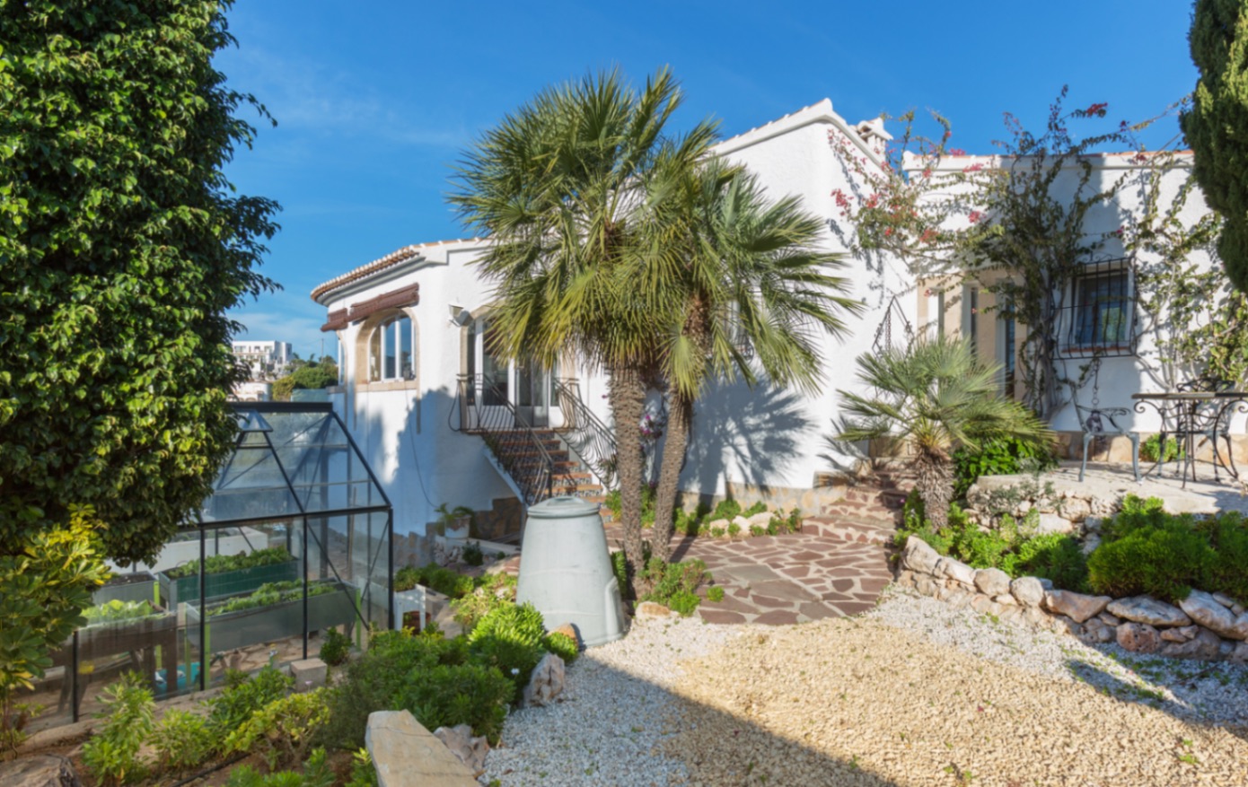3055 - Traditional style villa with complete guest accommodation in Jávea, Villa Lilly