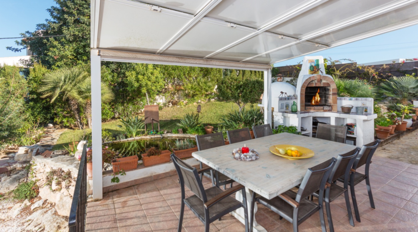 3055 - Traditional style villa with complete guest accommodation in Jávea, Villa Lilly