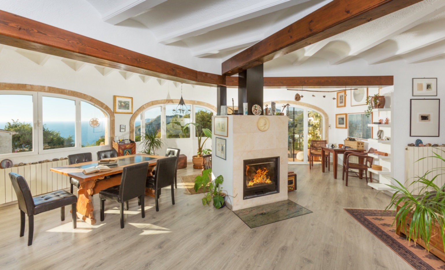 3055 - Traditional style villa with complete guest accommodation in Jávea, Villa Lilly