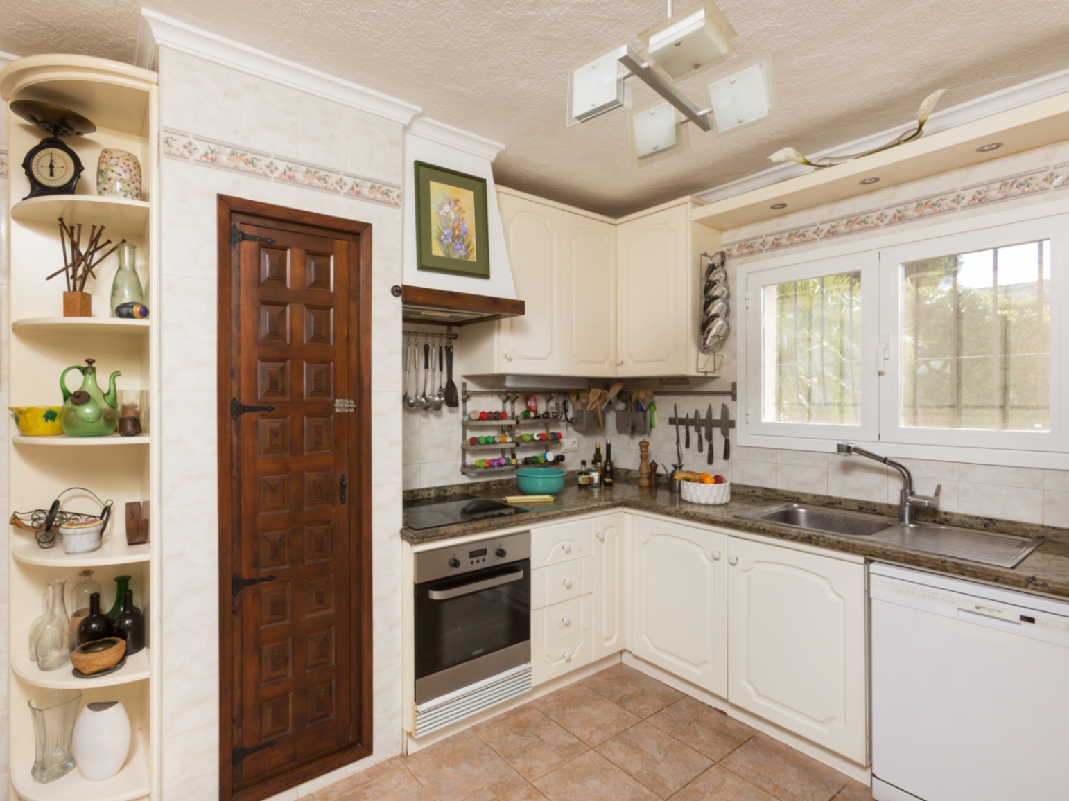 3055 - Traditional style villa with complete guest accommodation in Jávea, Villa Lilly