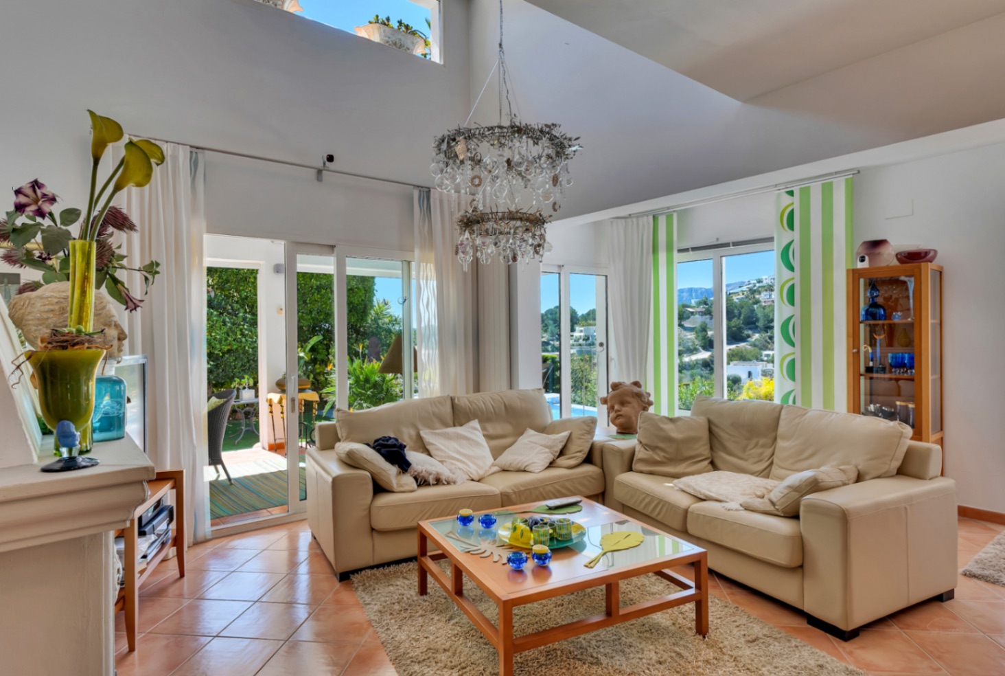 Mediterrane villa met zeezicht gastenstudio in Benissa, Villa Enola
