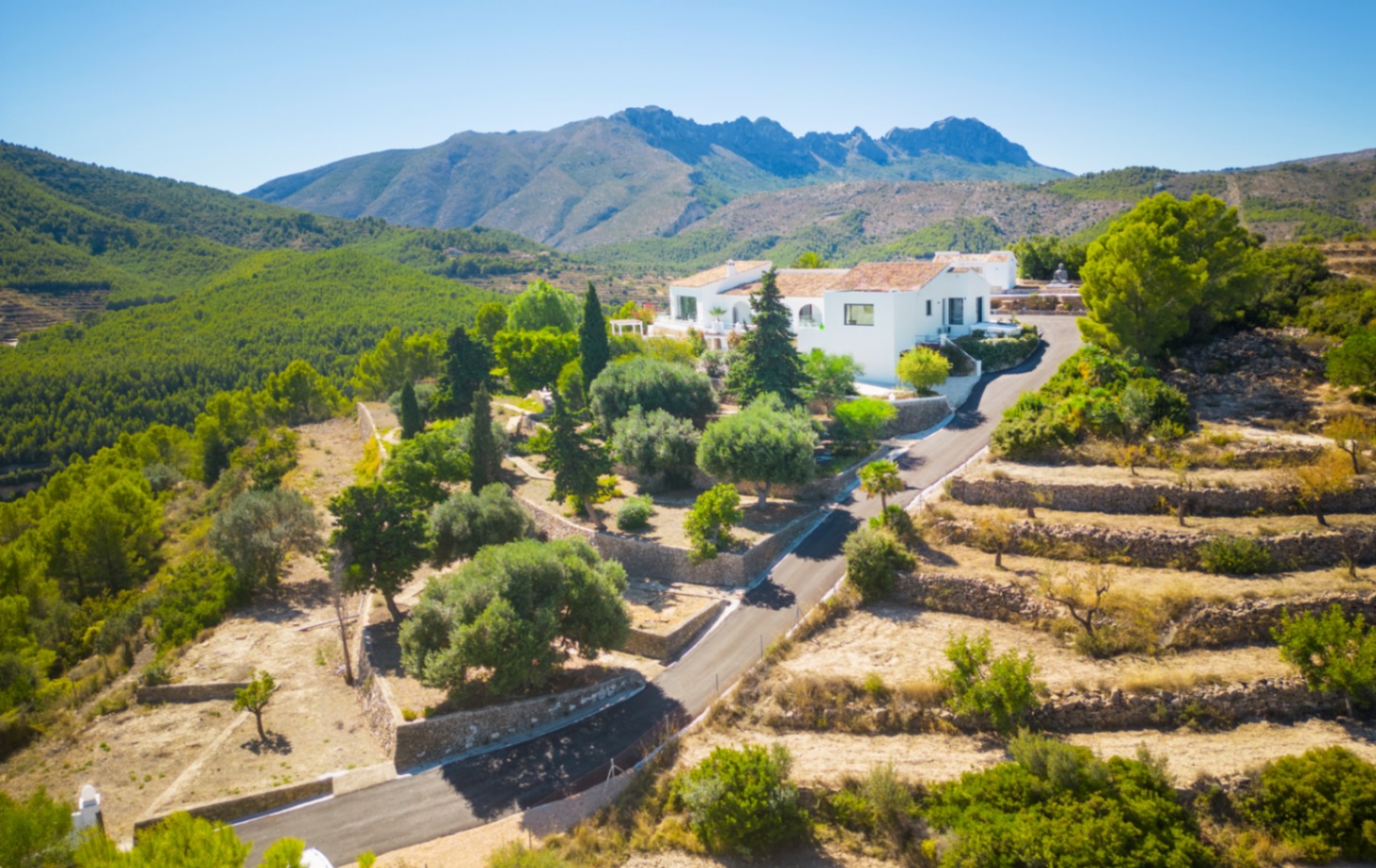 3054 - A modern finca with stunning views, Finca Ruby