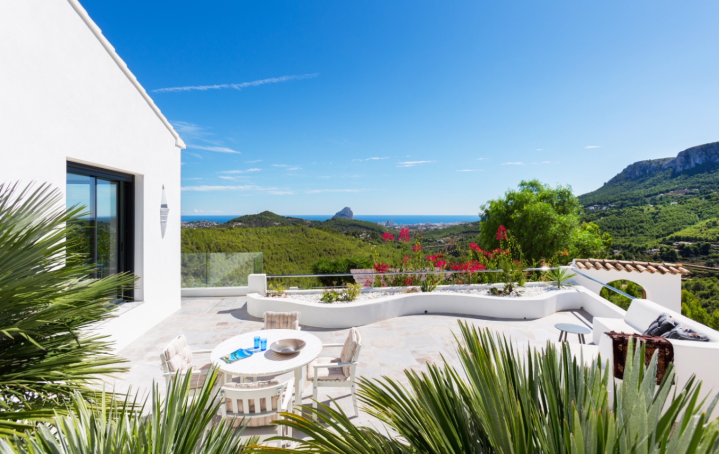 3054 - A modern finca with stunning views, Finca Ruby