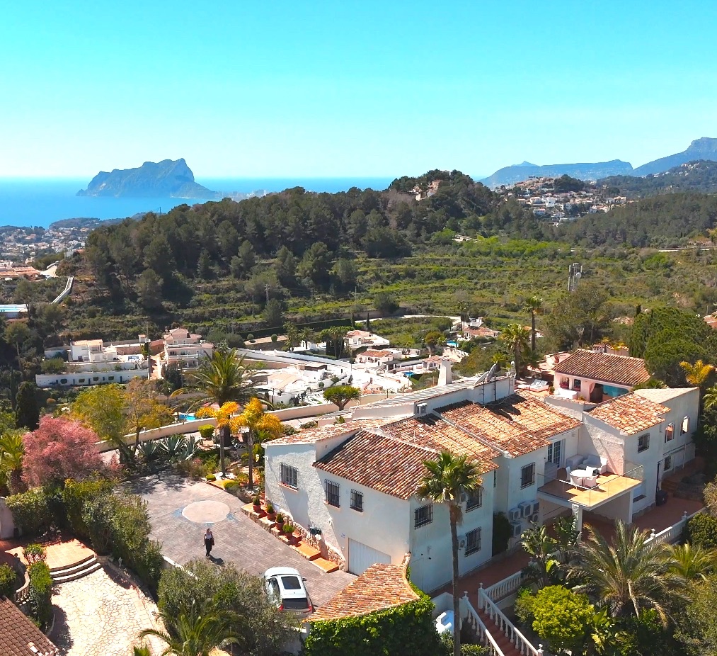Prachtige Mediterrane villa met adembenemend zicht in Moraira, Villa Minnie