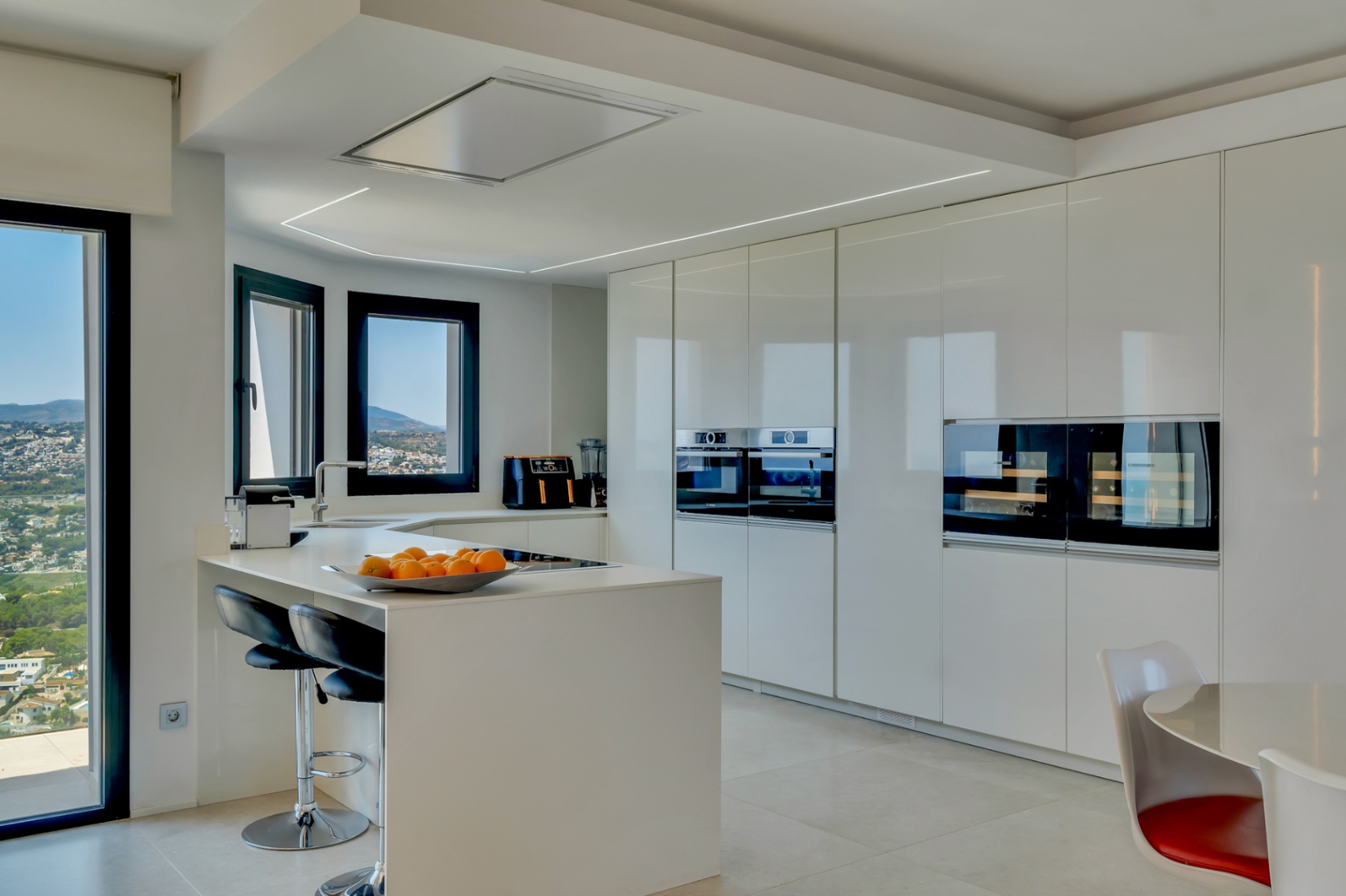 Villa met panoramische uitzichten te koop boven El Portet, Moraira, Villa Aileen