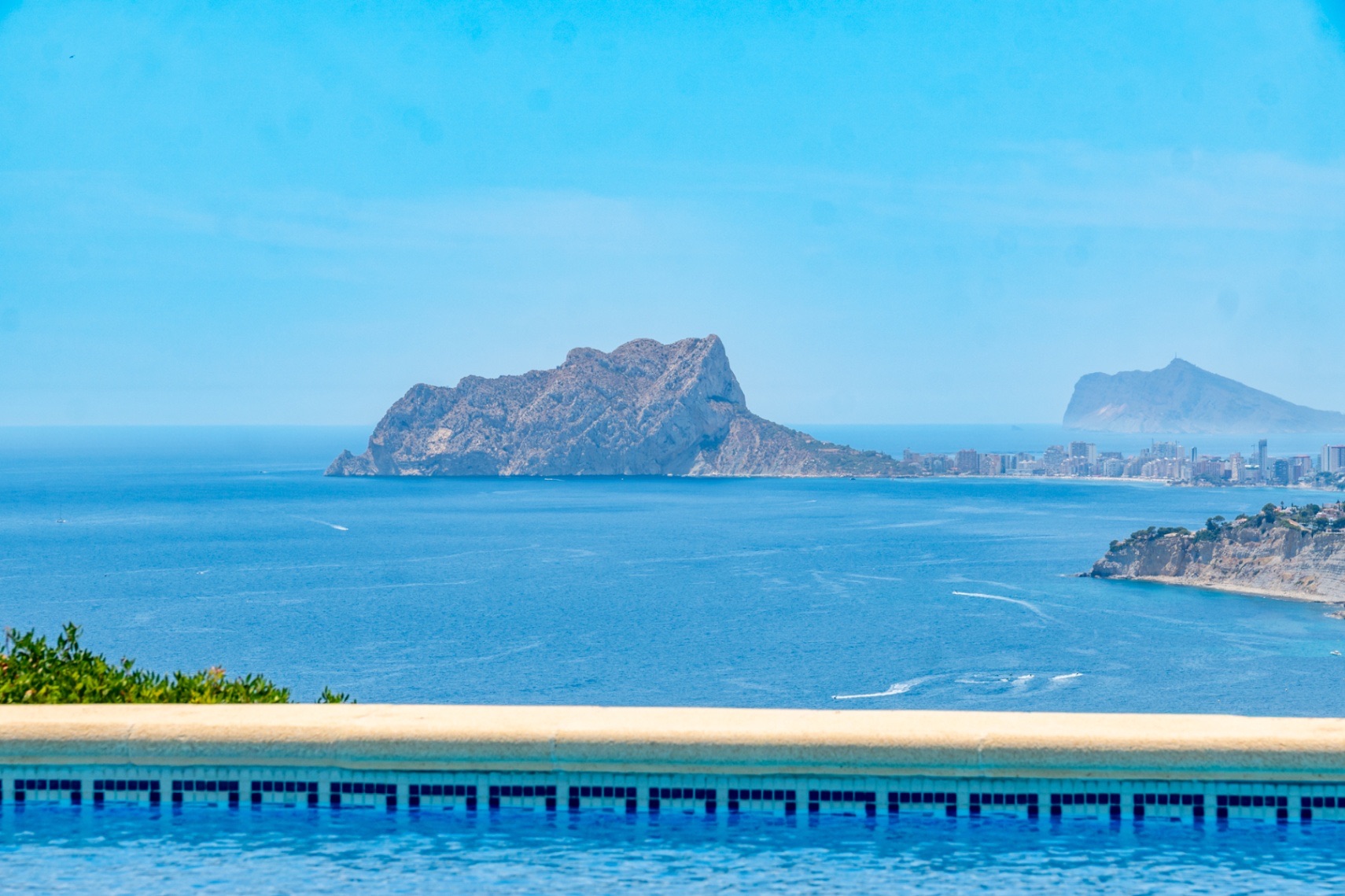 Villa met panoramische uitzichten te koop boven El Portet, Moraira, Villa Aileen