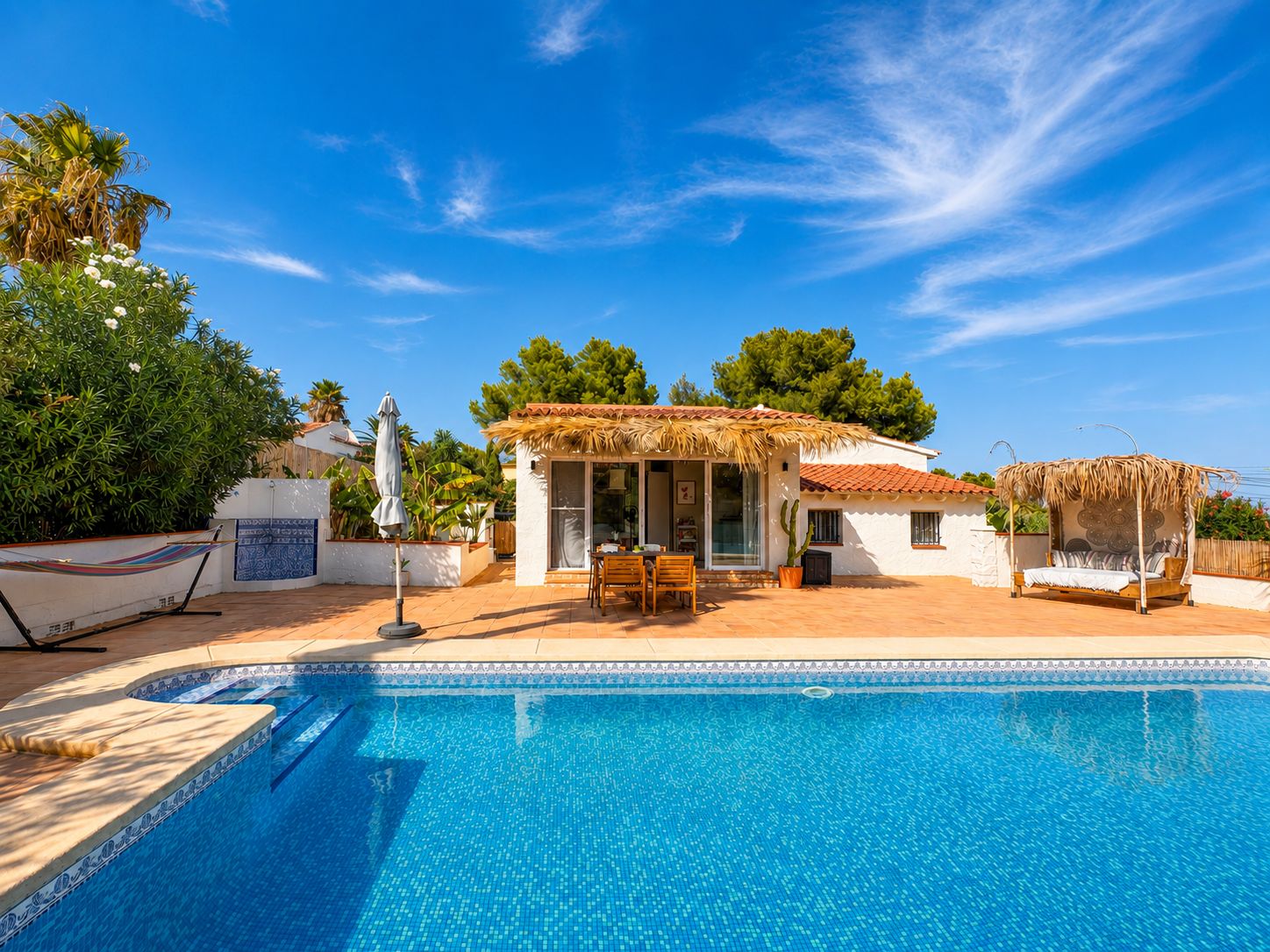 Gerenoveerde villa met gastenstudio in La Nucía, Villa Carla