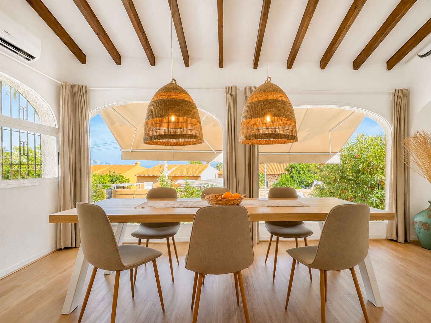 Gerenoveerde villa met gastenstudio in La Nucía, Villa Carla