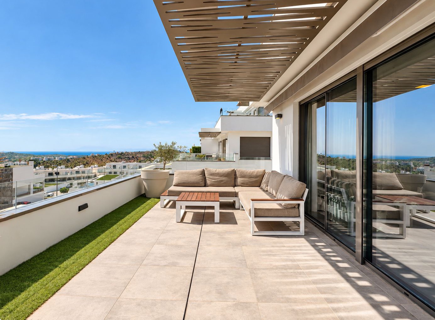Apartment with wide views over the bay for sale in Finestrat, Apartment Sandra.
