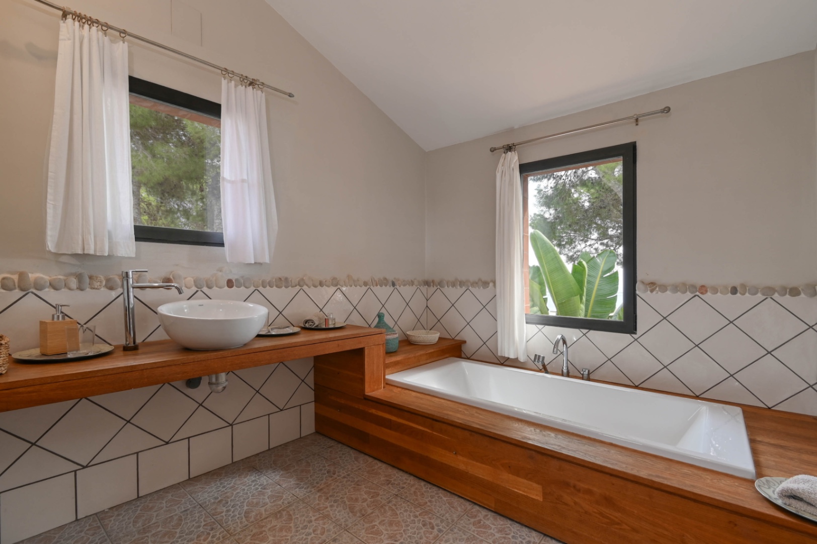 Privé-oase midden in de natuur in Jávea, Villa Saskia