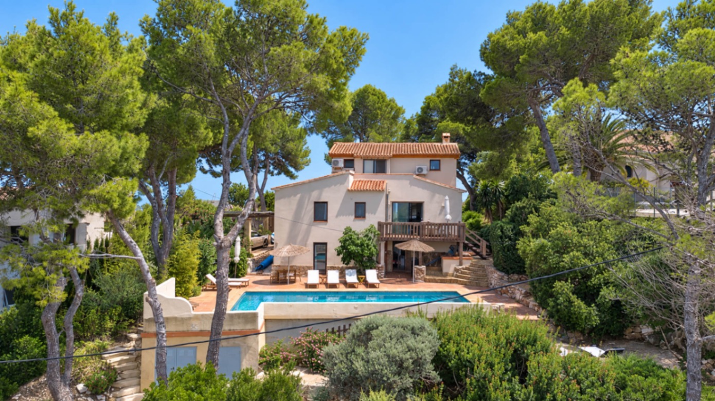 Privé-oase midden in de natuur in Jávea, Villa Saskia
