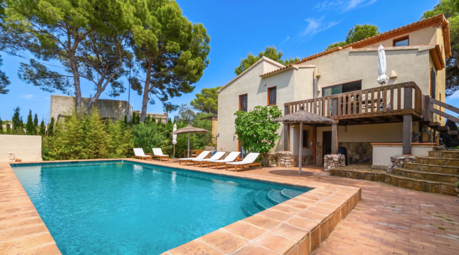 Privé-oase midden in de natuur in Jávea, Villa Saskia
