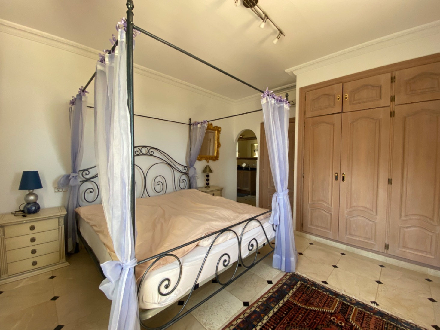 5024 - Very spacious classic villa for sale in La Sella, Villa Manila.