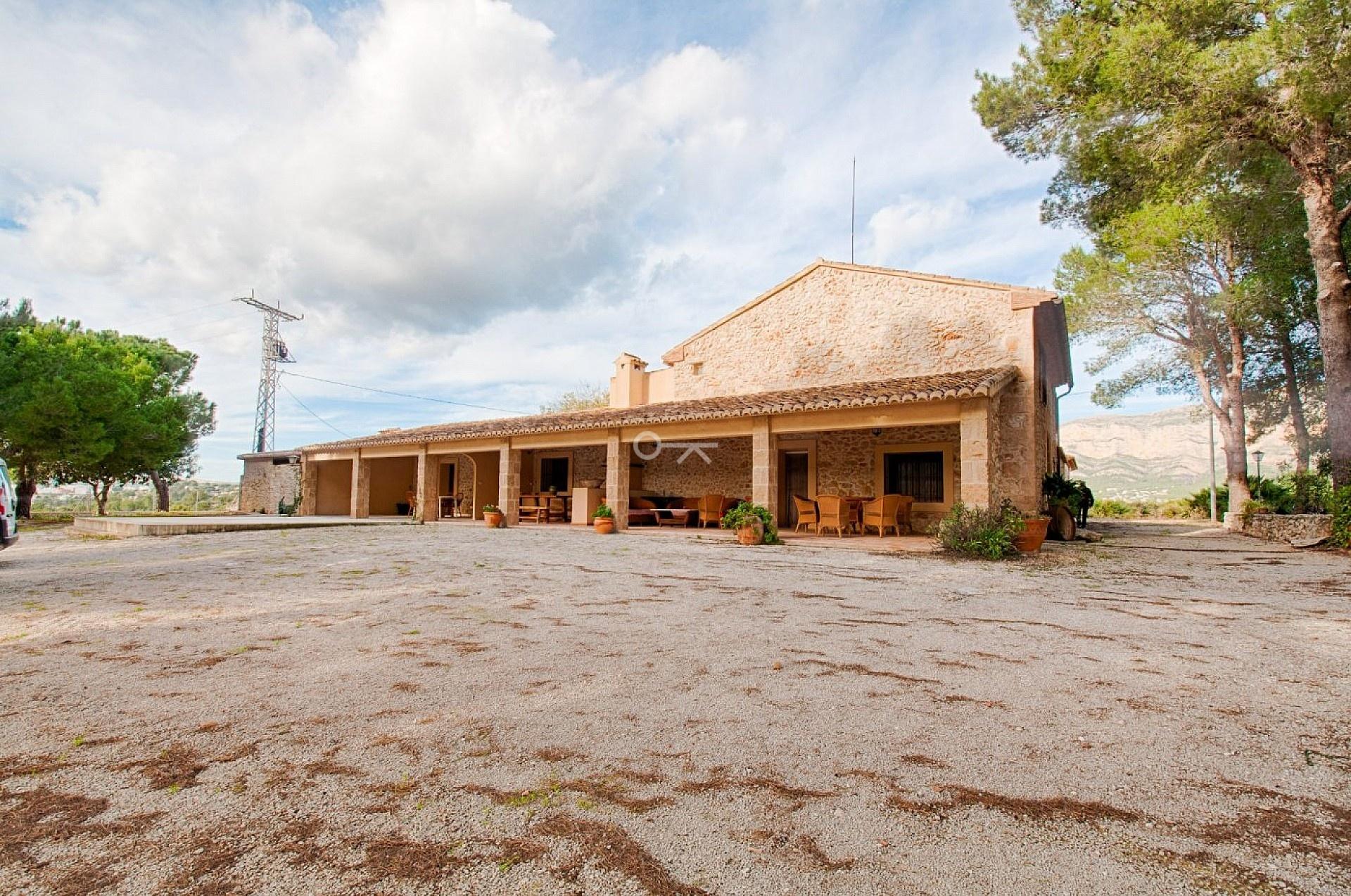 Finca te koop in Gata de Gorgos, Finca Gianella