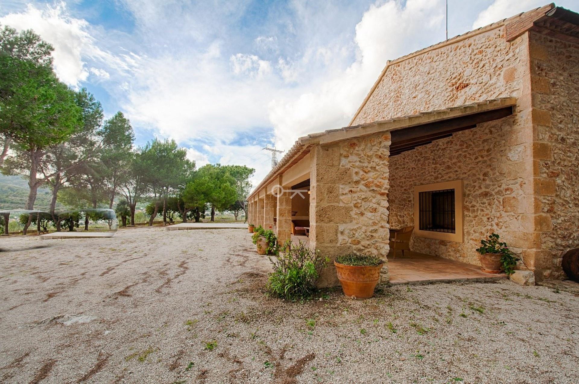 Finca te koop in Gata de Gorgos, Finca Gianella