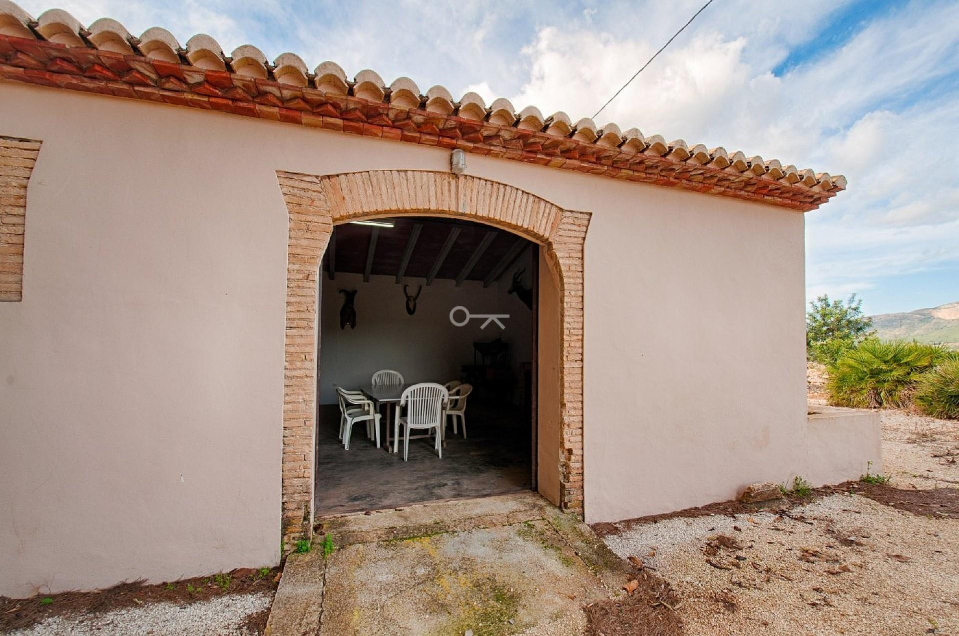 Finca te koop in Gata de Gorgos, Finca Gianella